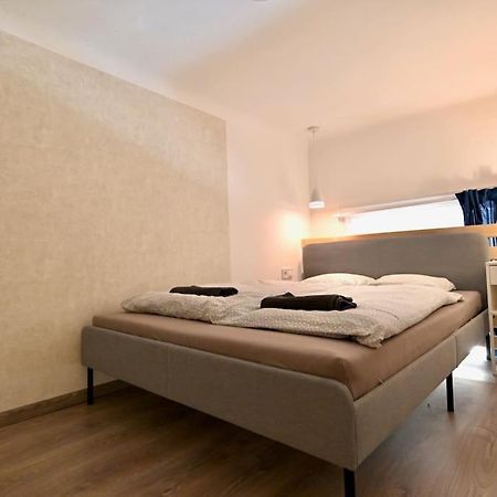 Cute Gallery Flat In Kiraly Street Budapest Kültér fotó