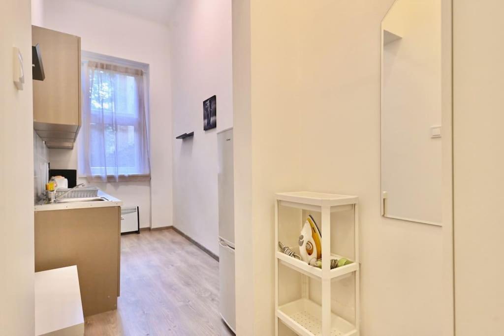 Cute Gallery Flat In Kiraly Street Budapest Kültér fotó