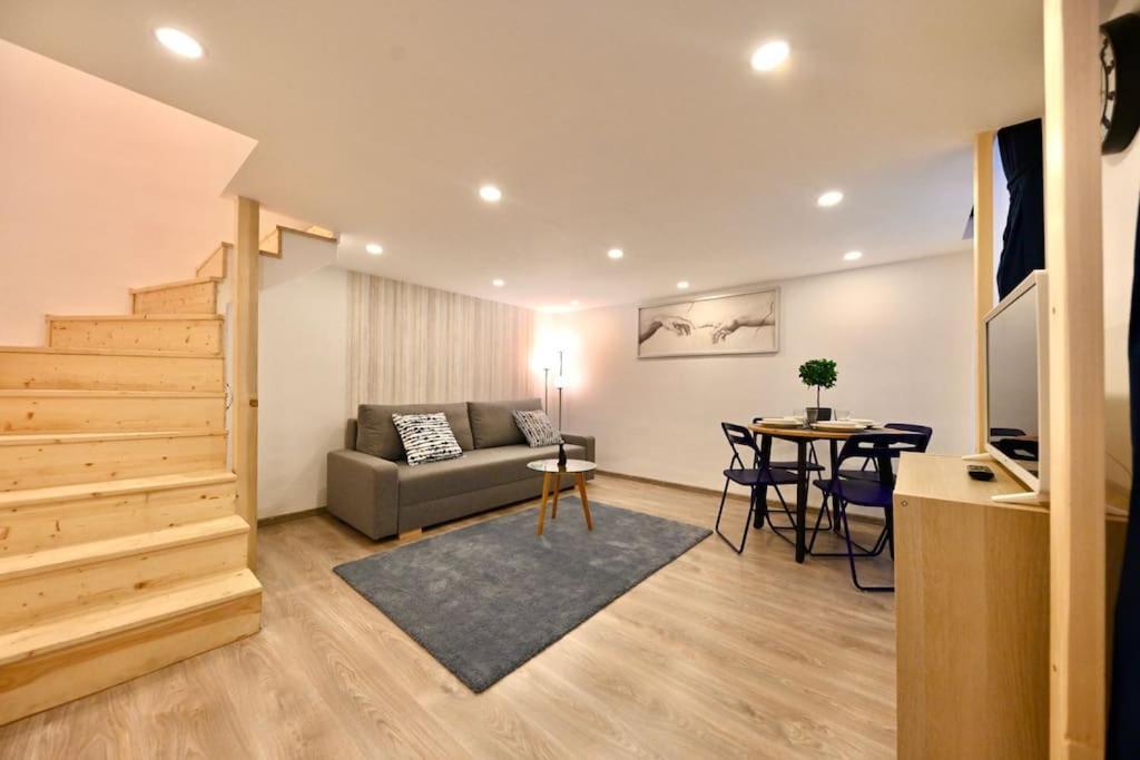 Cute Gallery Flat In Kiraly Street Budapest Kültér fotó